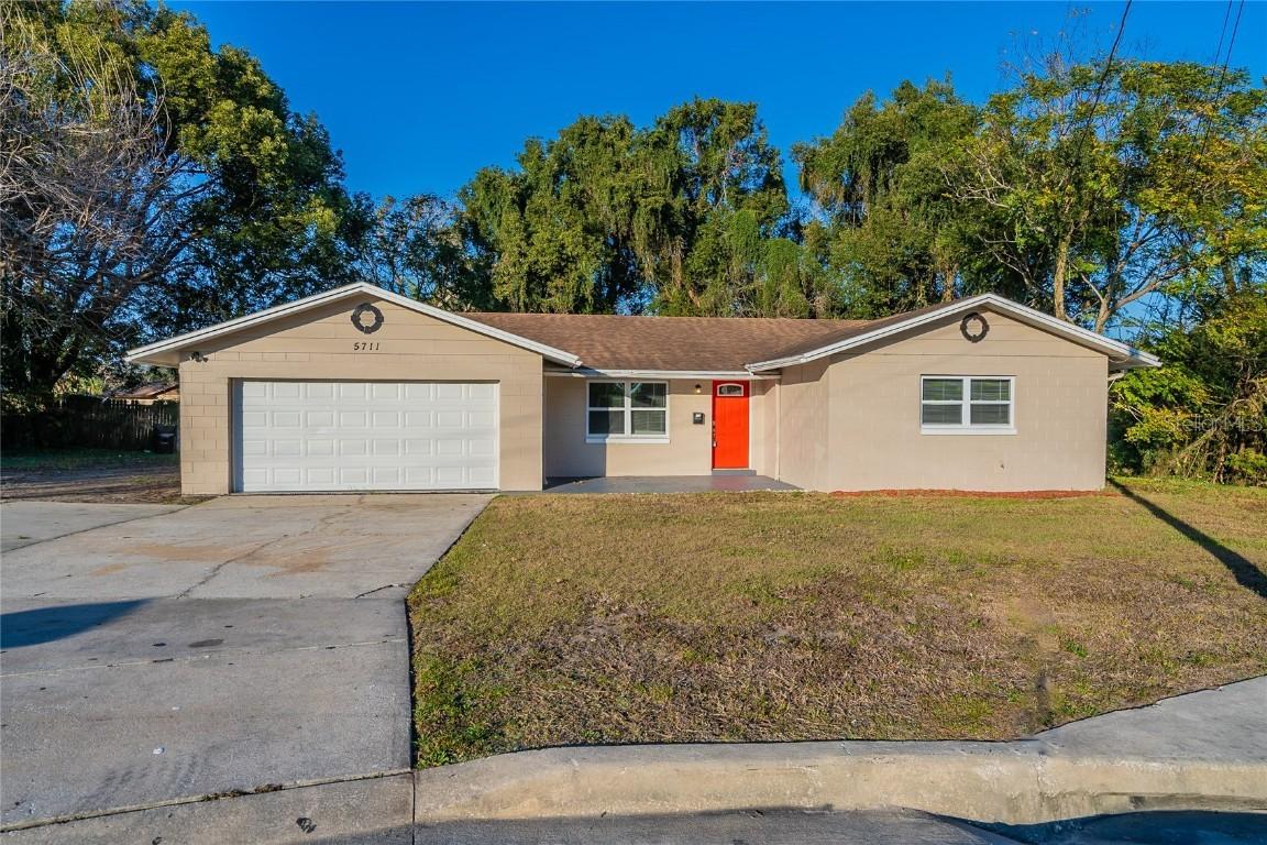 5711 Bolling Dr., Orlando, FL 32808