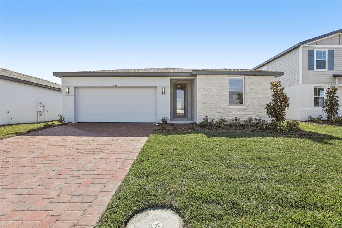 4508 Windy Oak Way, St Cloud, FL 34772
