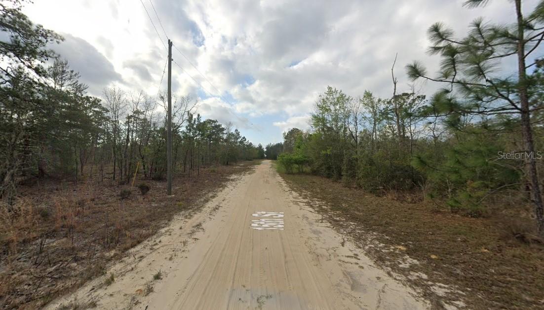 128 15th St., Interlachen, FL 32148