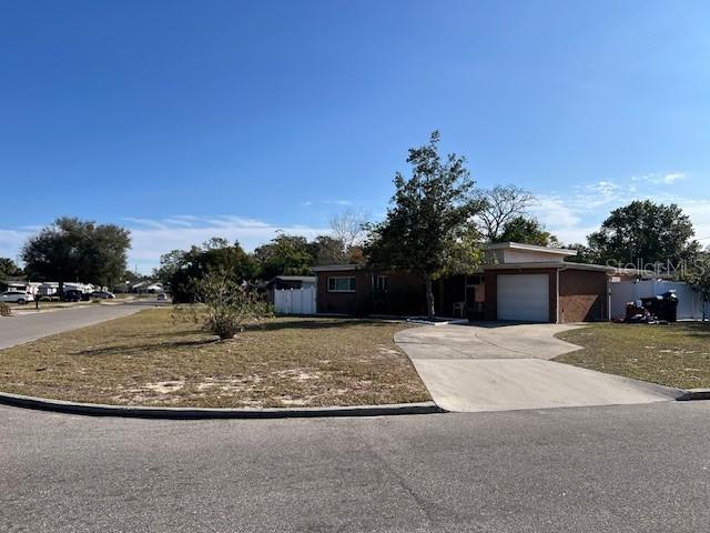 5904 Bolling Dr., Orlando, FL 32808