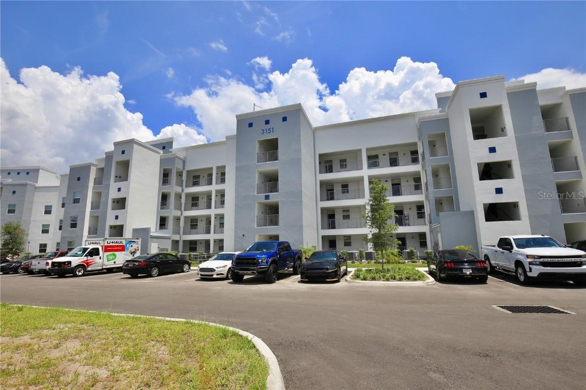 3151 Paradox Cir. #405, Kissimmee, FL 34746