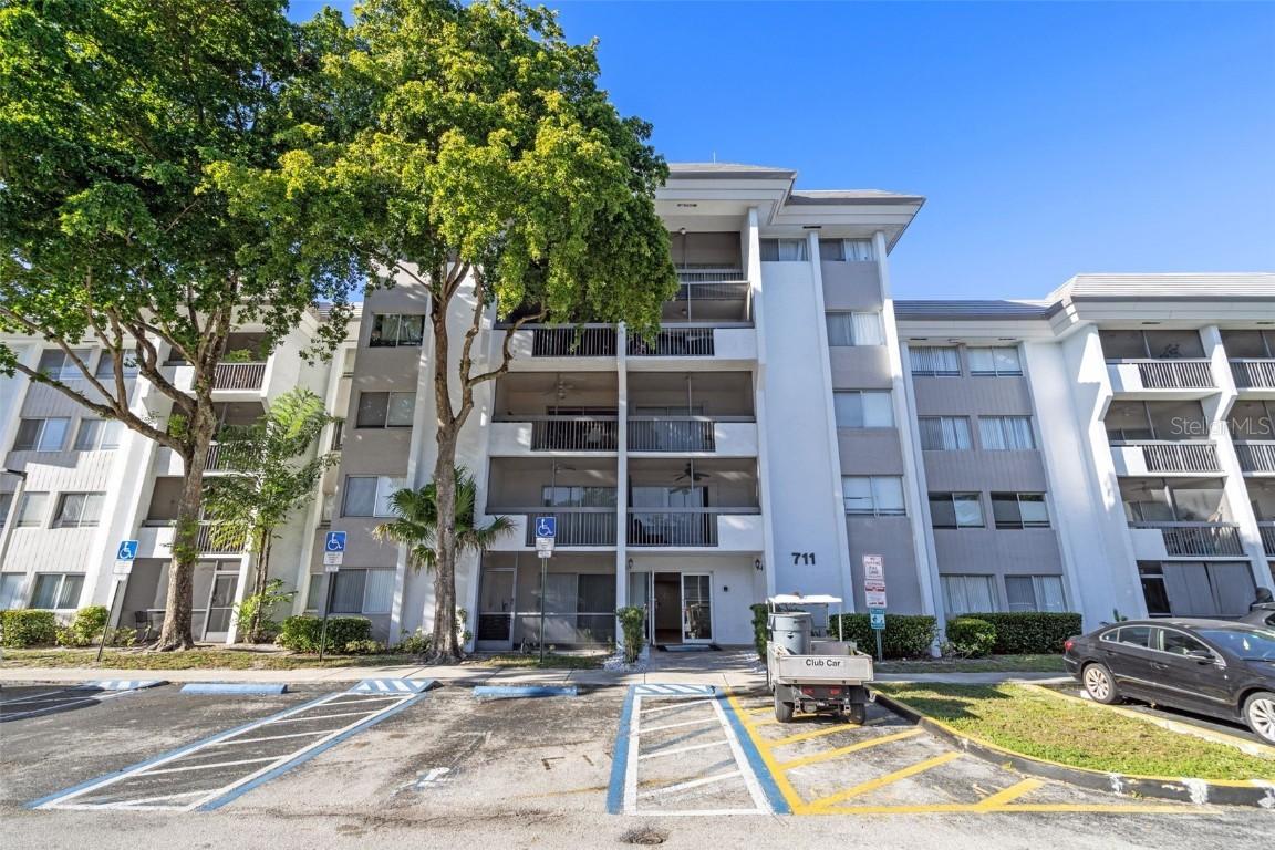 711 N Pine Island Rd. #406, Plantation, FL 33324