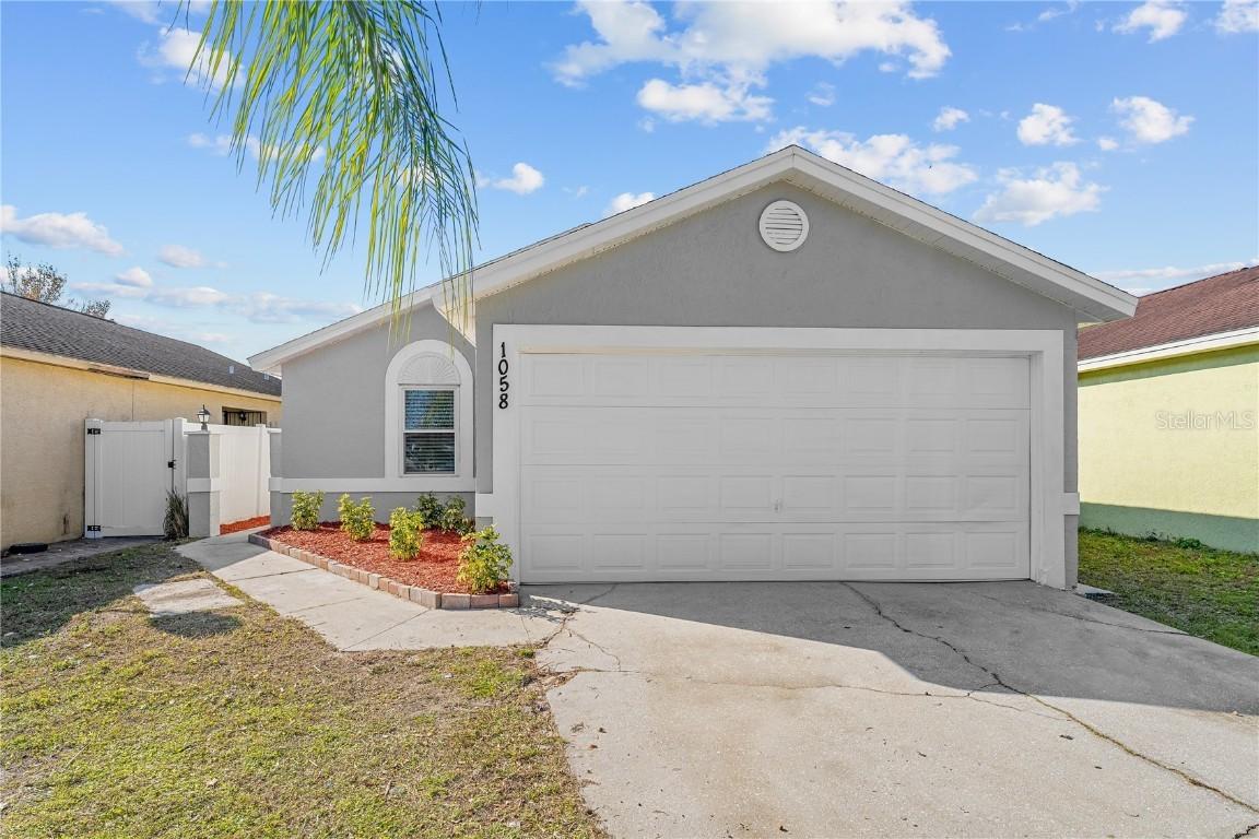 1058 Florida Holly Dr., Orlando, FL 32811