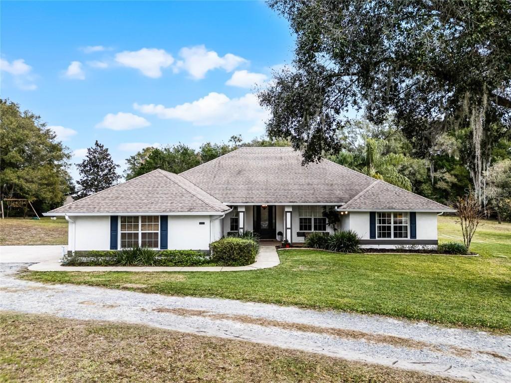 2939 Ruggles Dr., Deland, FL 32720