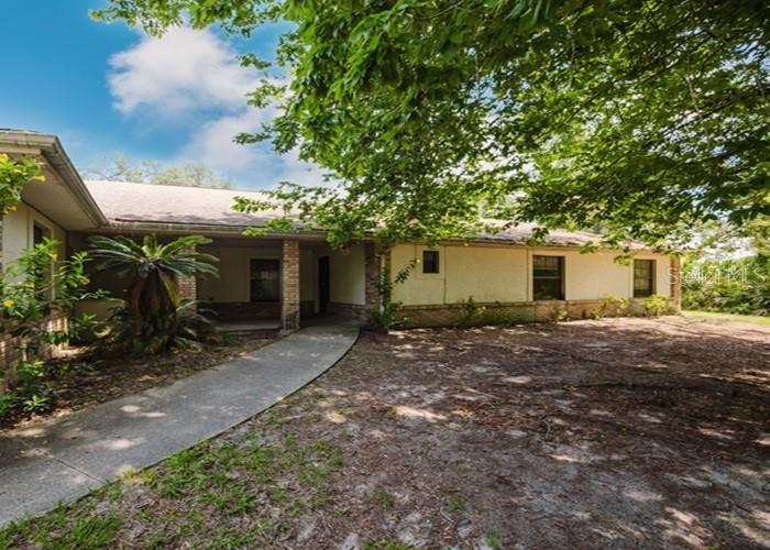 585 Gasline Rd., Deland, FL 32724