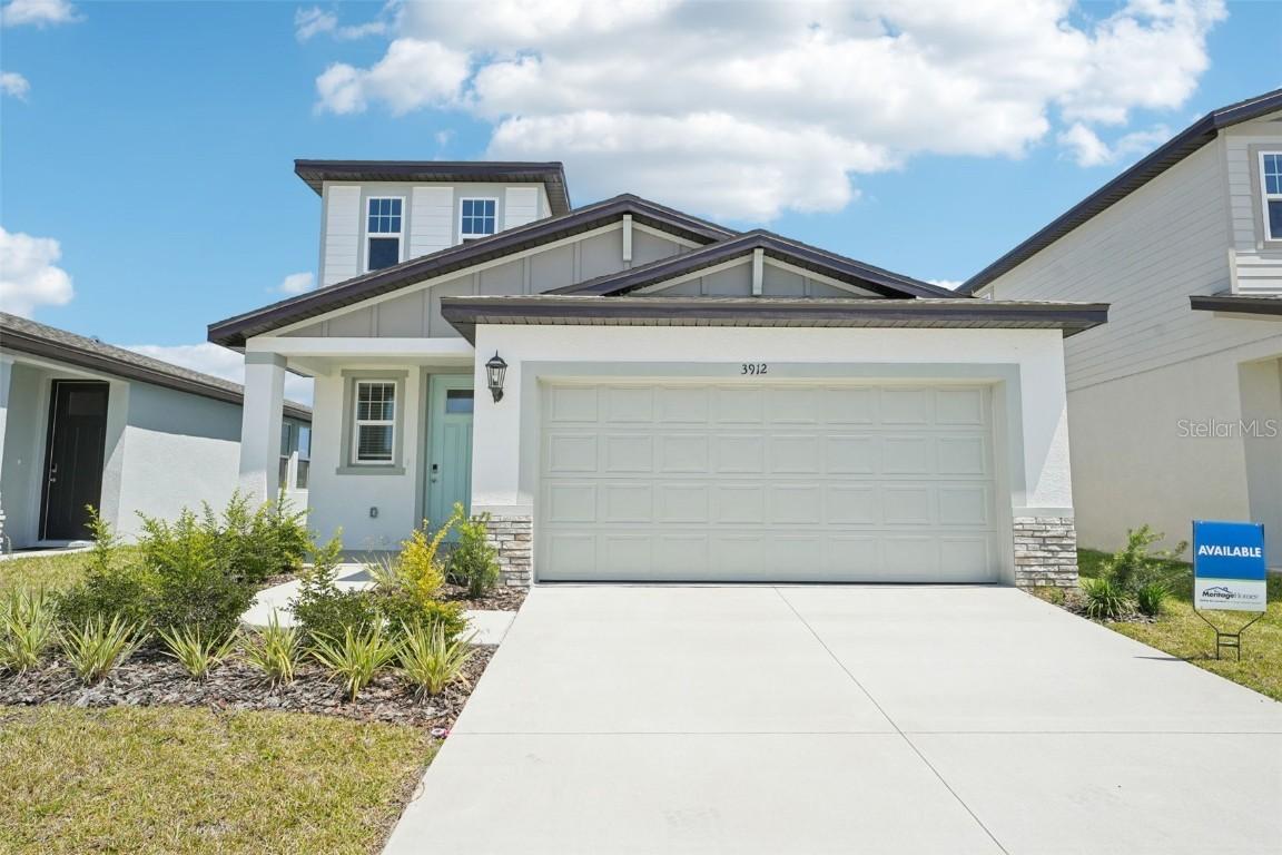 3912 Radiant Mountain Dr., Plant City, FL 33565