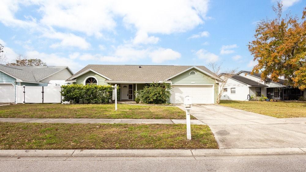 1747 Lady Slipper Cir., Orlando, FL 32825