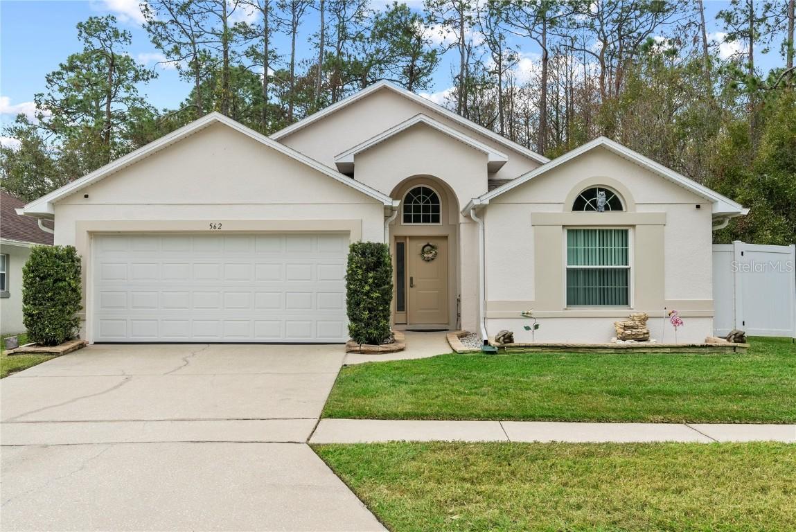 562 Eagle Pointe, Kissimmee, FL 34746