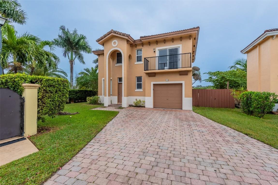 4298 NE 16th St., Homestead, FL 33033