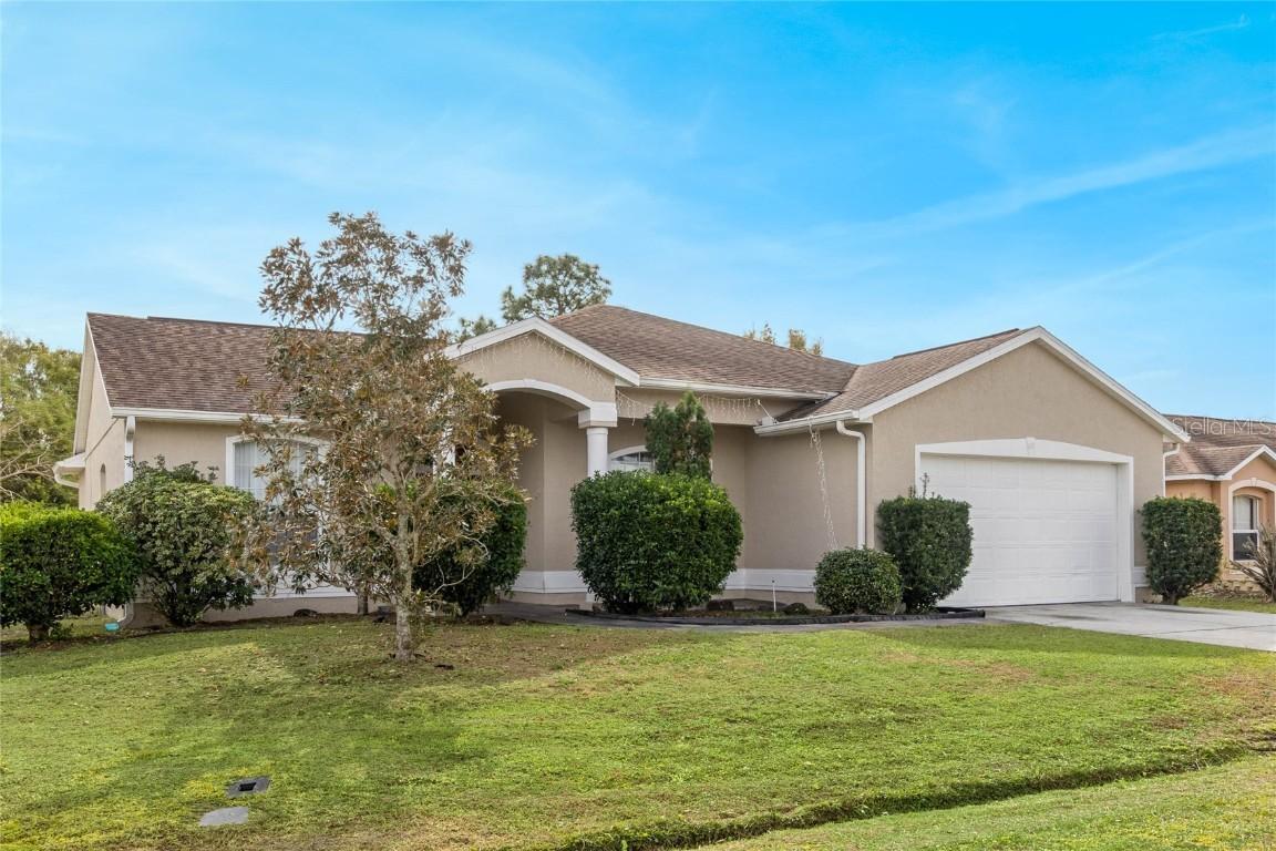 63 York Ct., Kissimmee, FL 34758