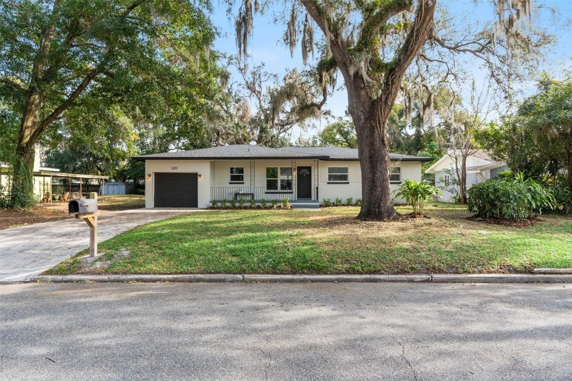 1025 Early Ave., Winter Park, FL 32789