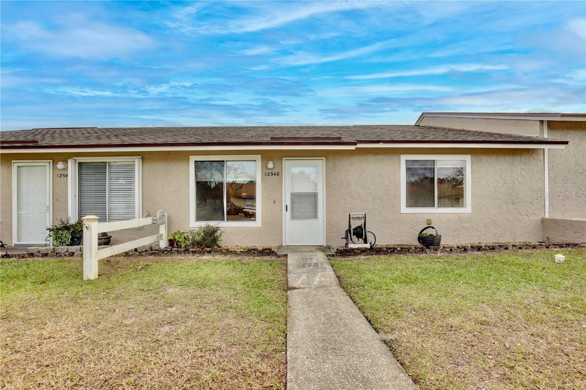 12340 Tavares Ridge Ln. #111, Tavares, FL 32778
