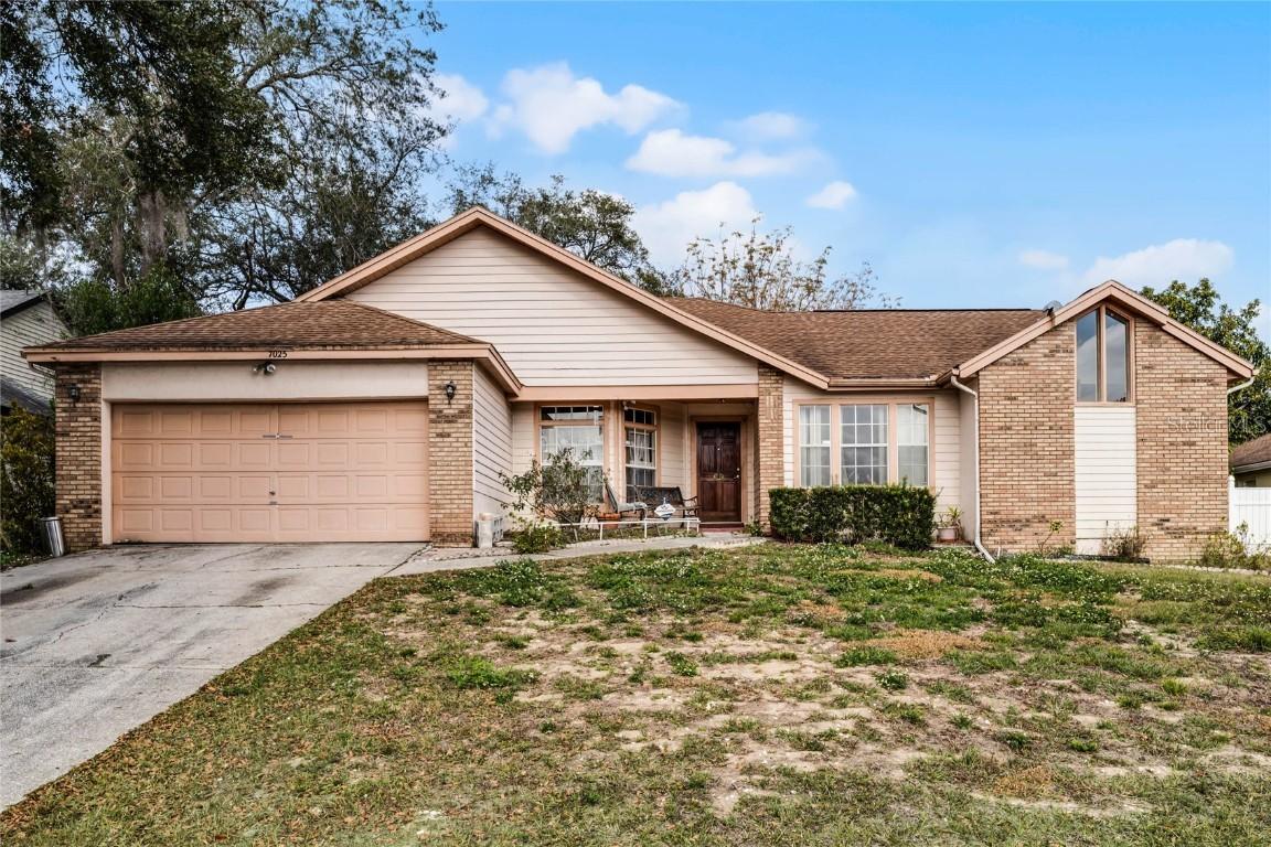 7025 Hiawassee Oak Dr., Orlando, FL 32818