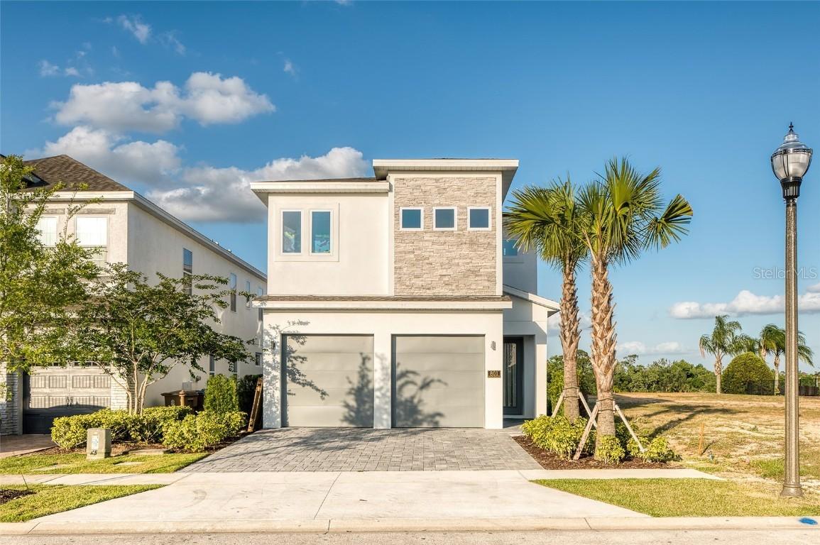 801 Golden Bear Dr., Kissimmee, FL 34747
