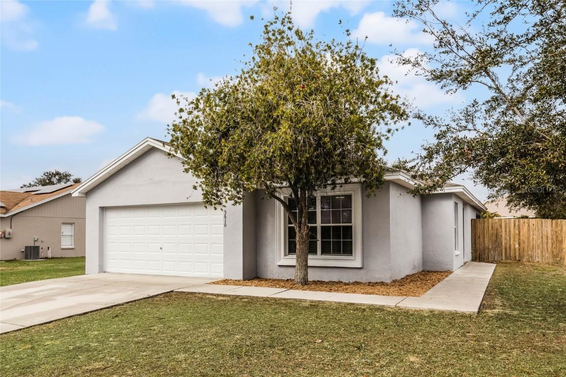 5610 Great Egret Dr., Leesburg, FL 34748