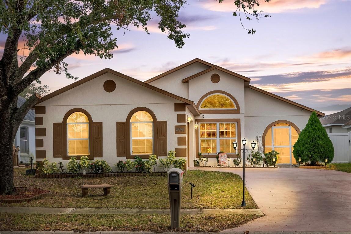 2041 Black Hawk St., Clermont, FL 34714