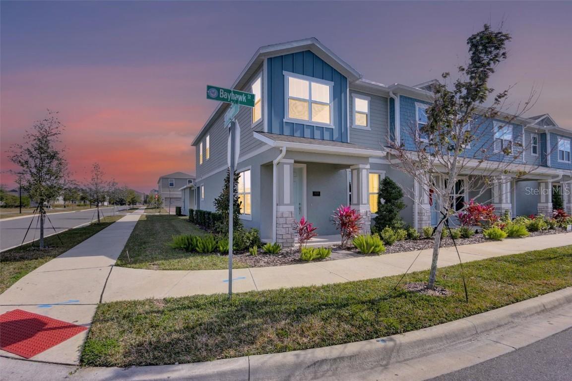 609 Bayhawk St., Debary, FL 32713