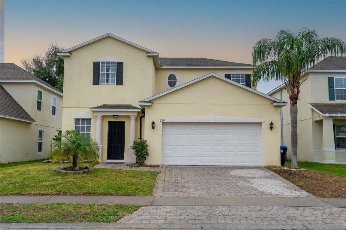8747 Isla Bella Dr., Orlando, FL 32818