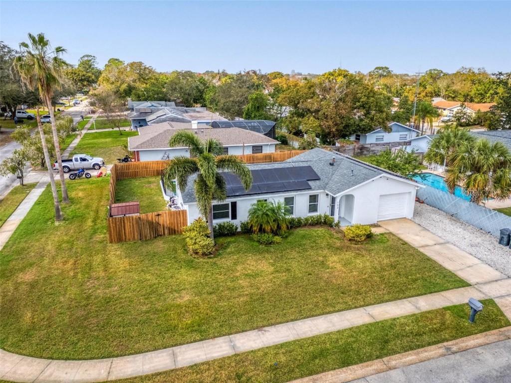 102 Aberdeen Dr., Fern Park, FL 32730