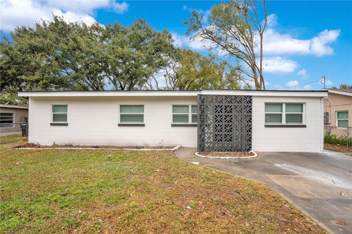 2913 W Amelia St., Orlando, FL 32805