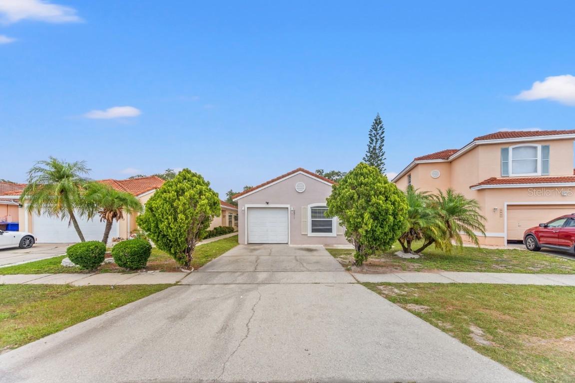 2317 Santa Lucia St., Kissimmee, FL 34743