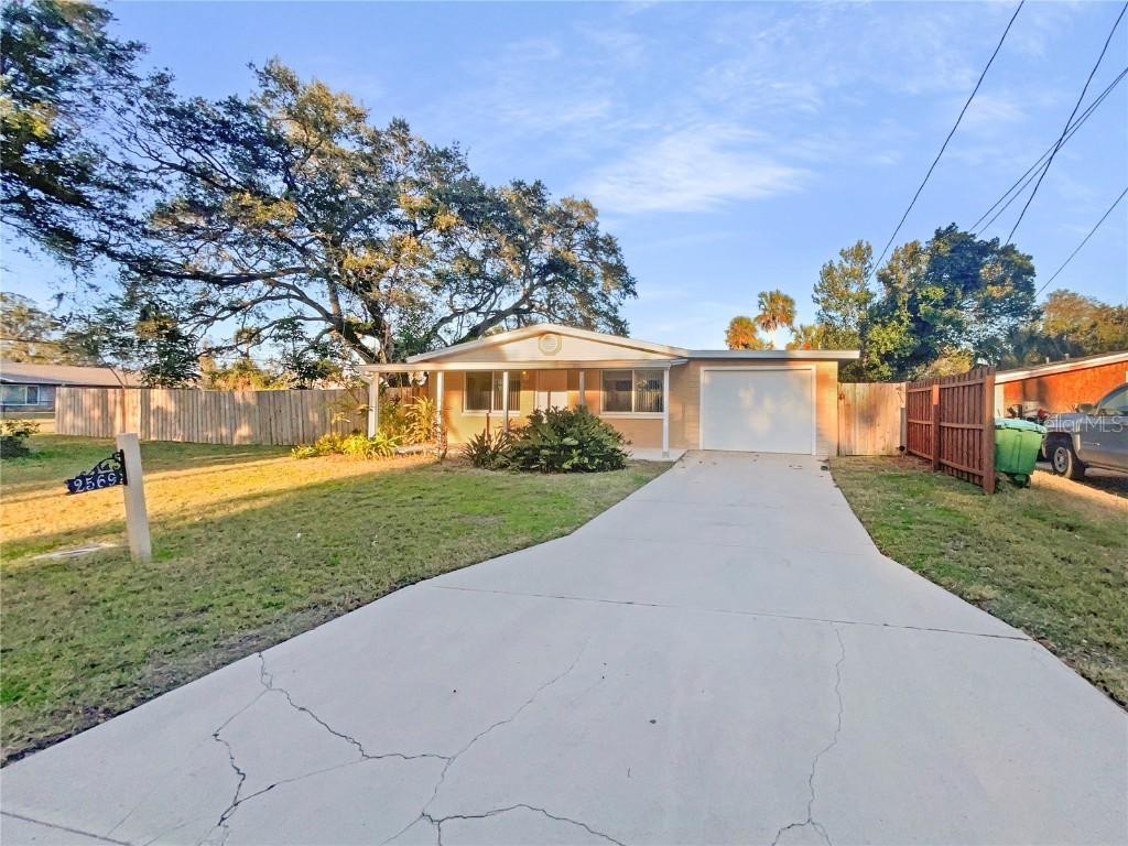 2569 Belmont Ave., New Smyrna Beach, FL 32168