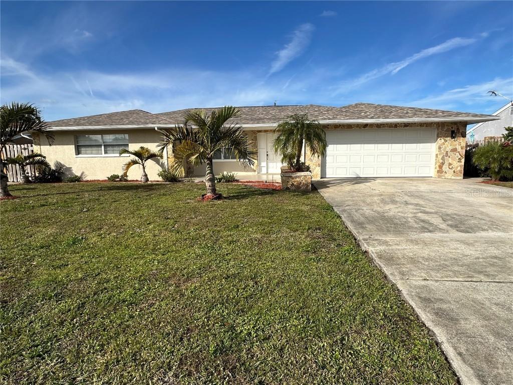2107 Advana St., Palm Bay, FL 32905
