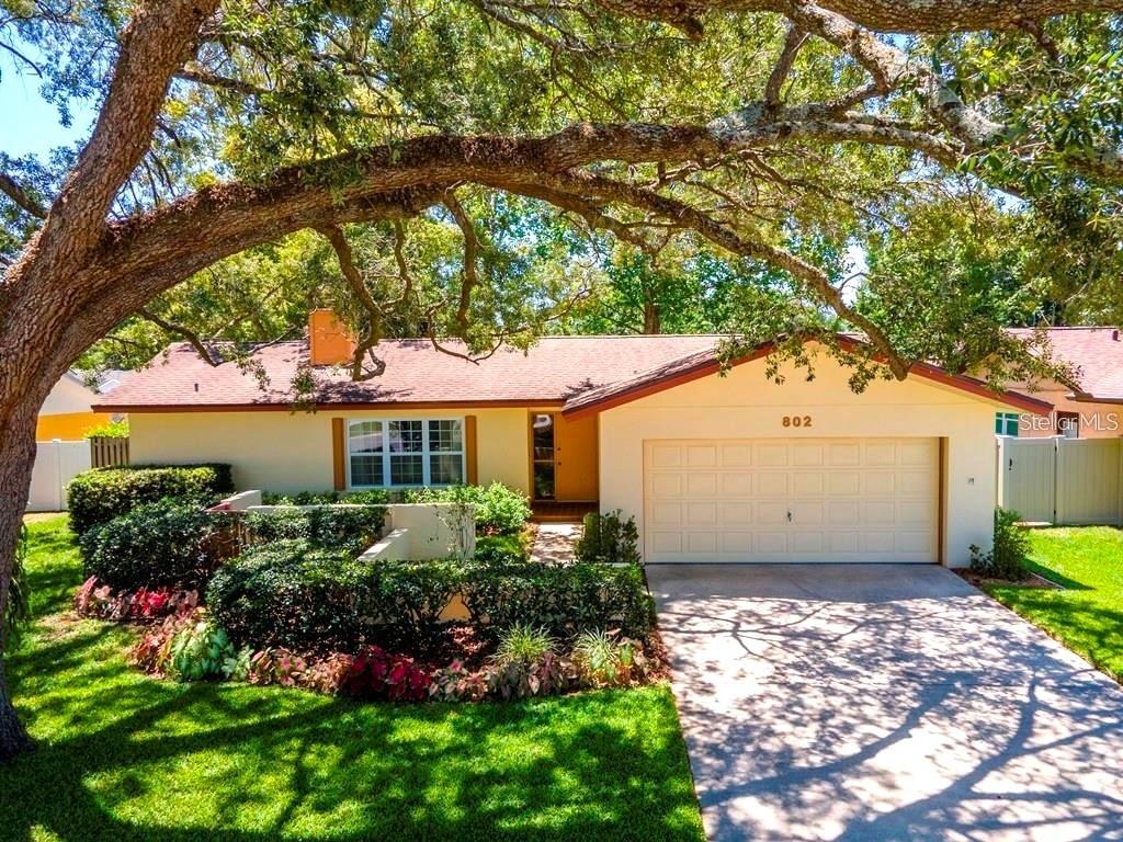 802 Gateway Ln., Tampa, FL 33613