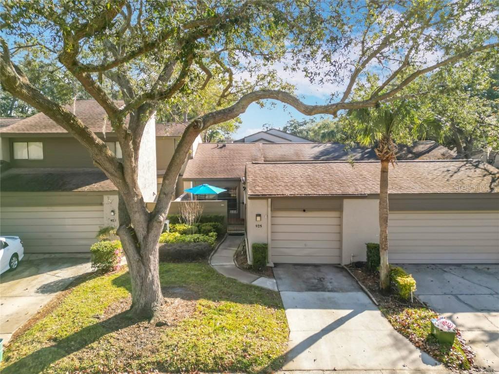 925 Wintergreen Blvd., Fern Park, FL 32730