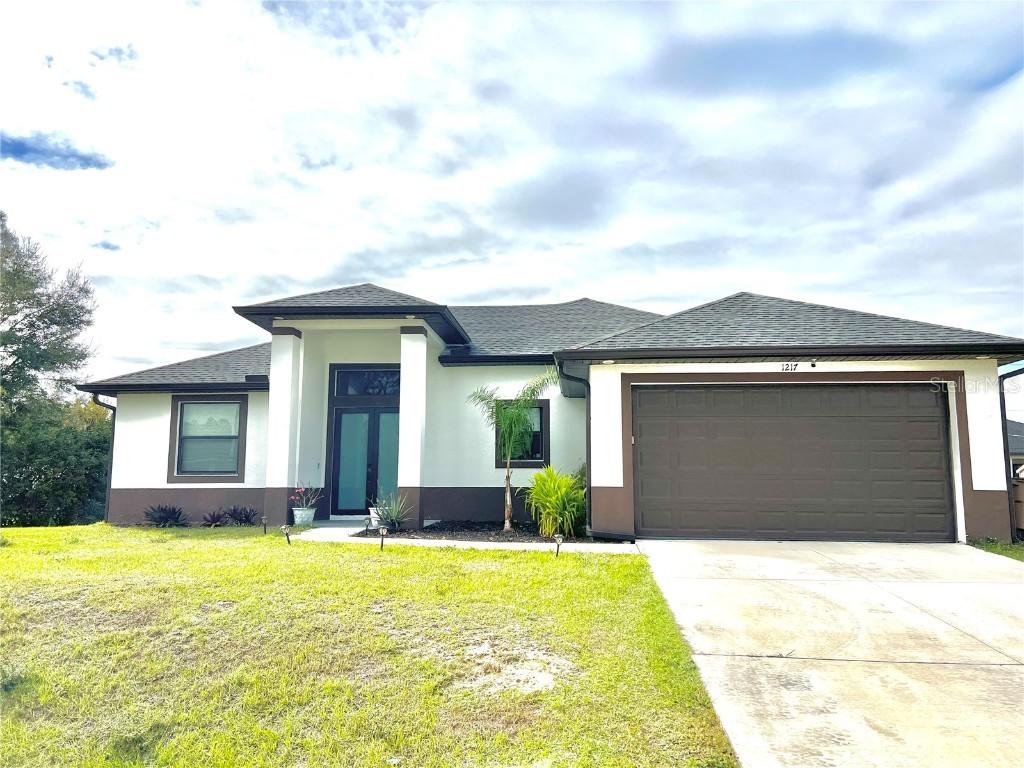 1217 Mckinley Ave., Lehigh Acres, FL 33972
