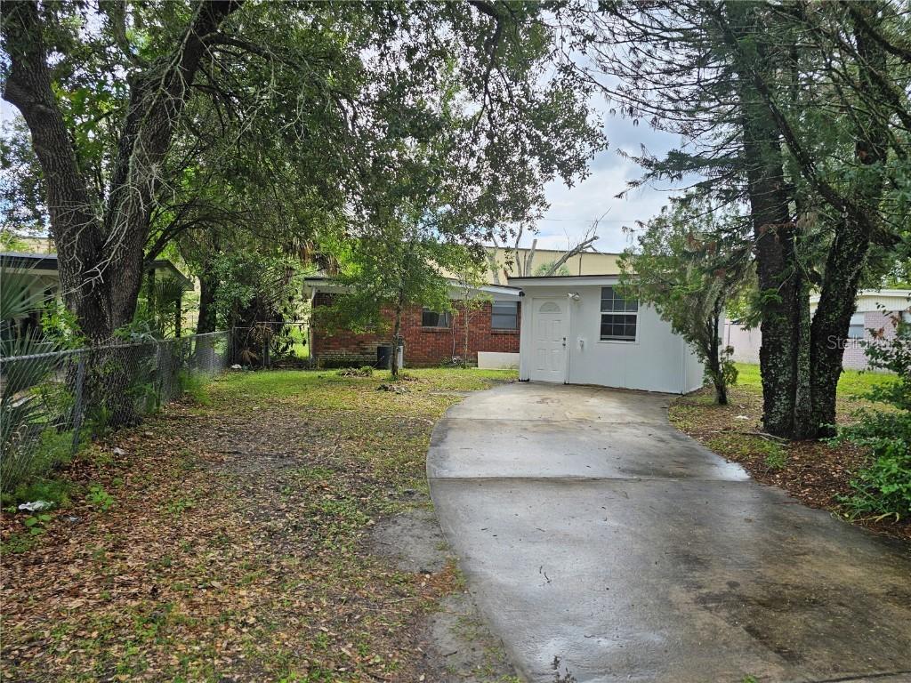 1040 Maxey Dr., Winter Garden, FL 34787