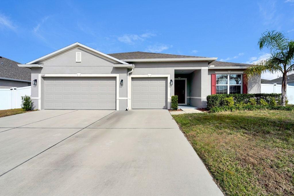 15267 Aquarius Way, Mascotte, FL 34753