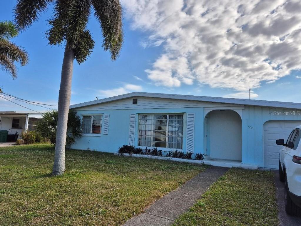 2232 Gifford St., Port Charlotte, FL 33952
