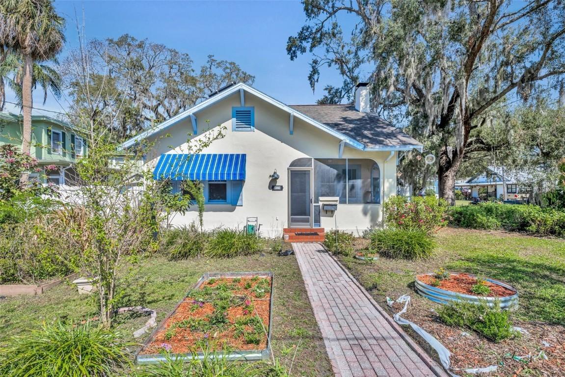 817 Greenwood St., Orlando, FL 32801