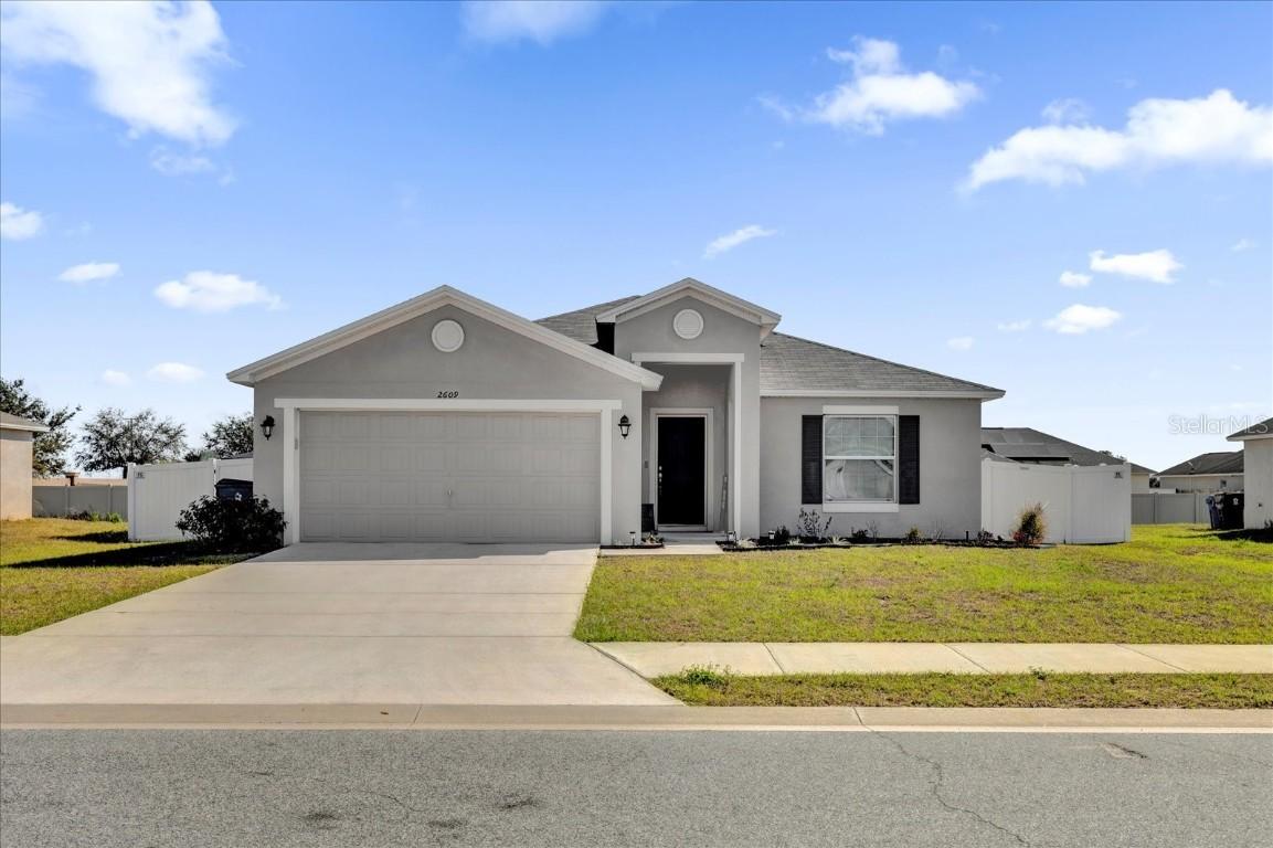 2609 Sunset Place Dr., Lake Wales, FL 33898