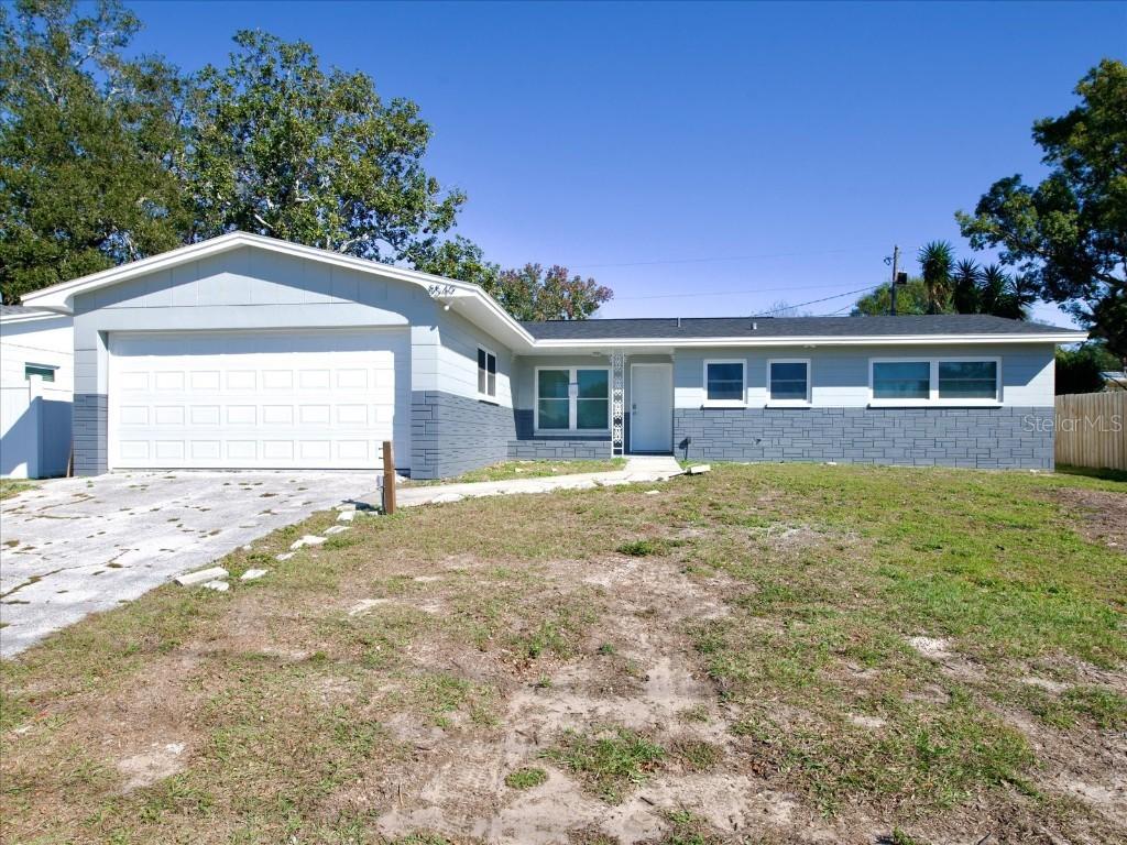 8549 Oakhurst Rd., Seminole, FL 33776