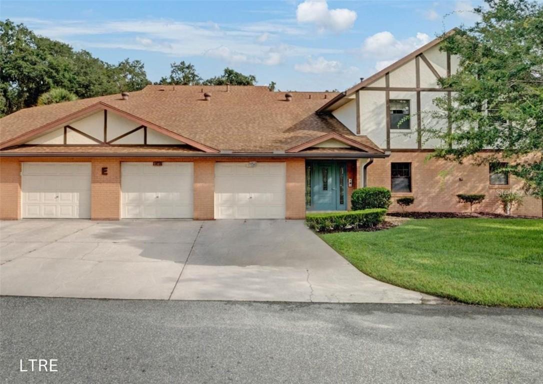 100 E Oak Terrace Dr. #1, Leesburg, FL 34748