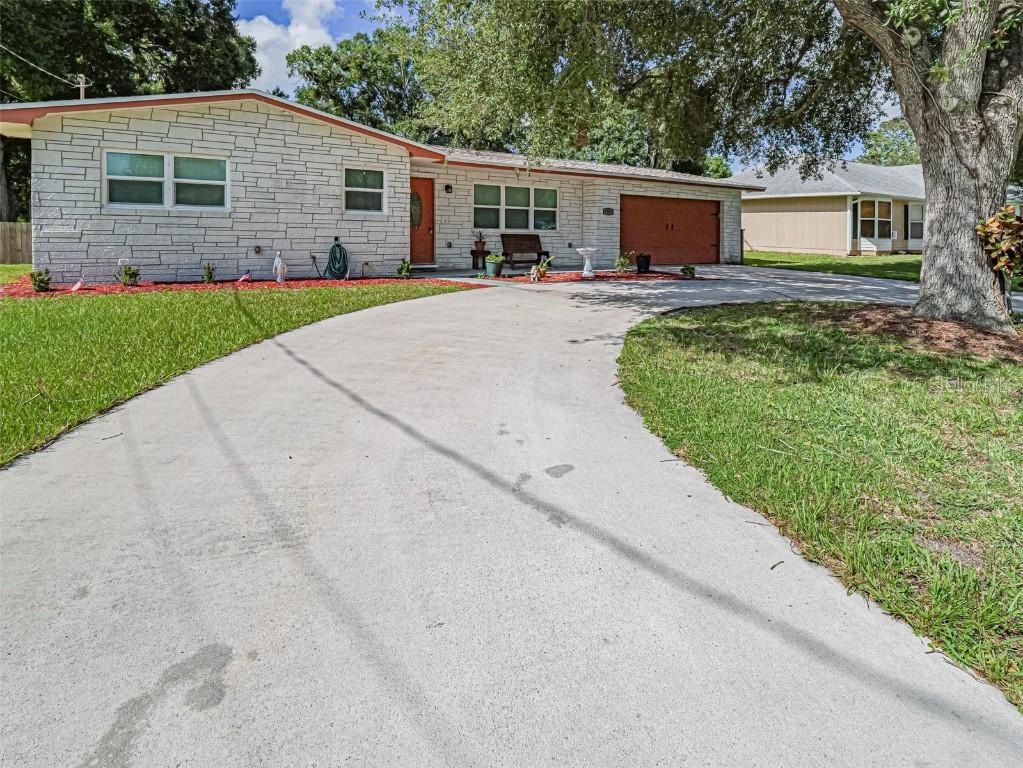 7903 Lakeland Blvd, Fort Pierce, FL 34951