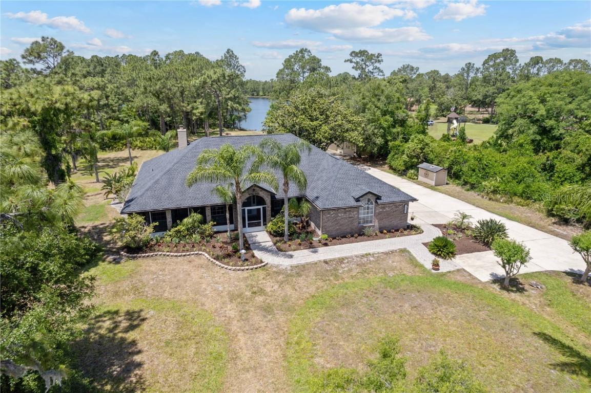 1303 Sultan Cir., Chuluota, FL 32766