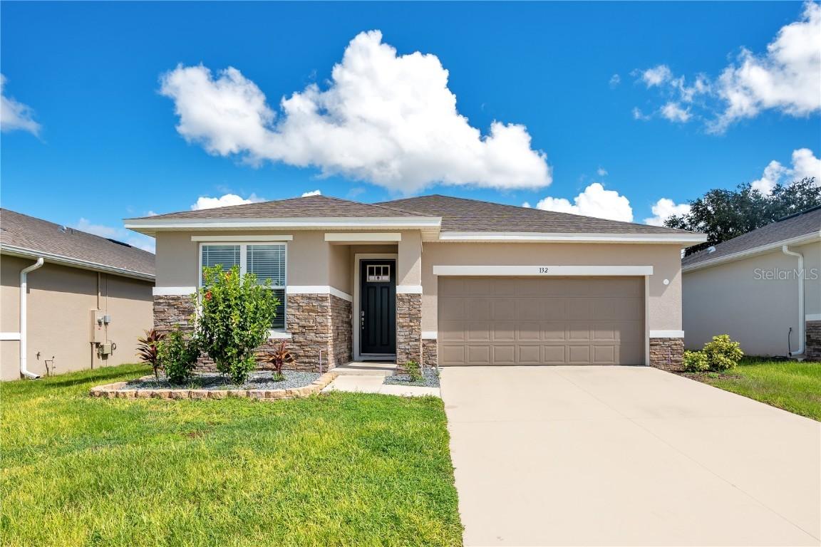 132 Lake Smart Cir., Winter Haven, FL 33881