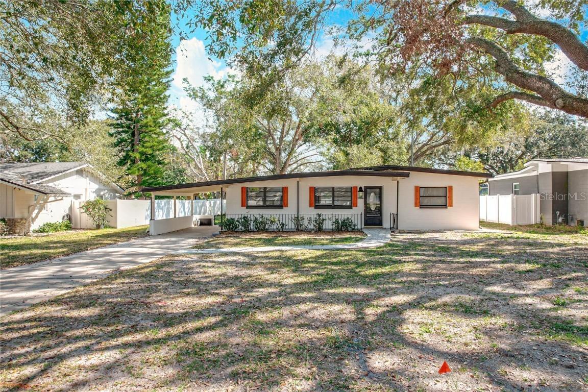 213 James Dr., Winter Garden, FL 34787