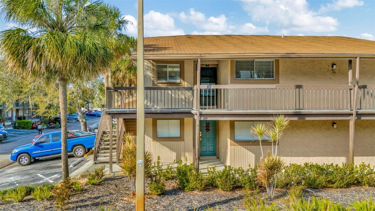6320 Newtown Cir. #20B1, Tampa, FL 33615