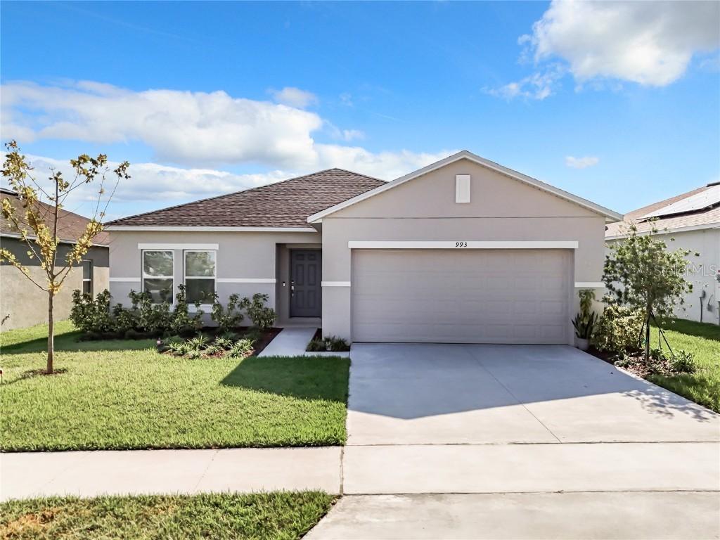 993 Calico Pointe Cir., Groveland, FL 34736