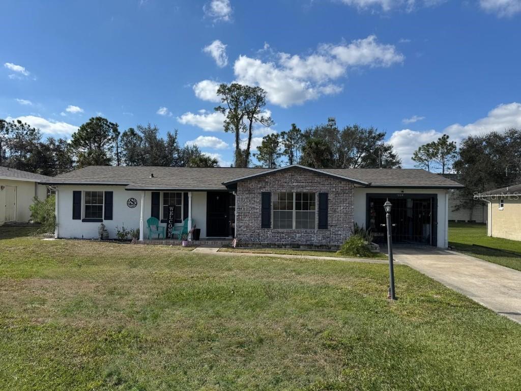 1024 W Embassy Dr., Deltona, FL 32725