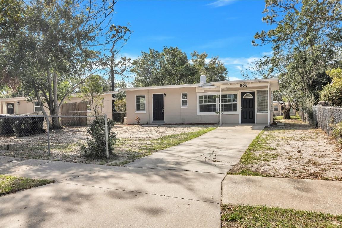 906 Ferndell Rd., Orlando, FL 32808