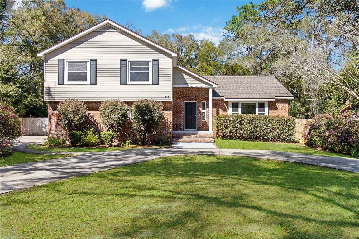 259 Westchester Dr., Deland, FL 32724