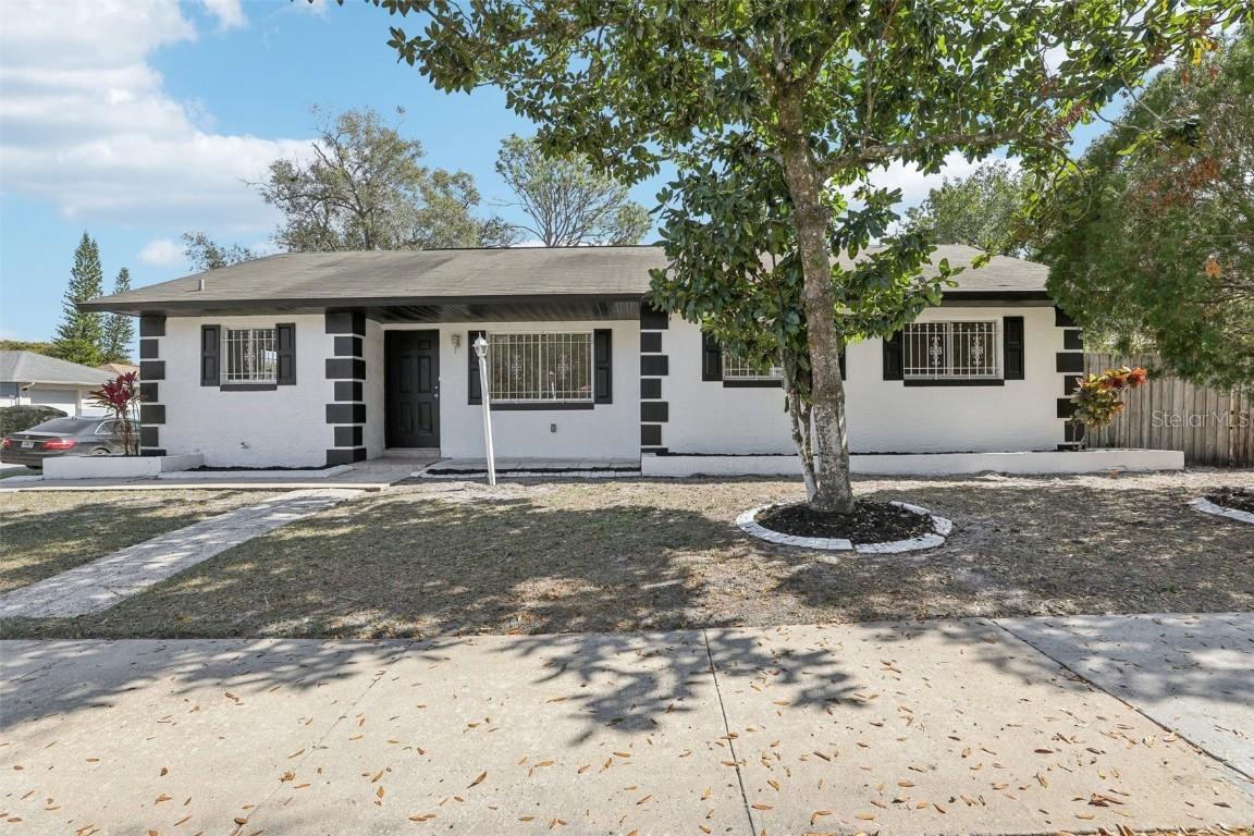 4425 Signal Hill Rd., Orlando, FL 32808