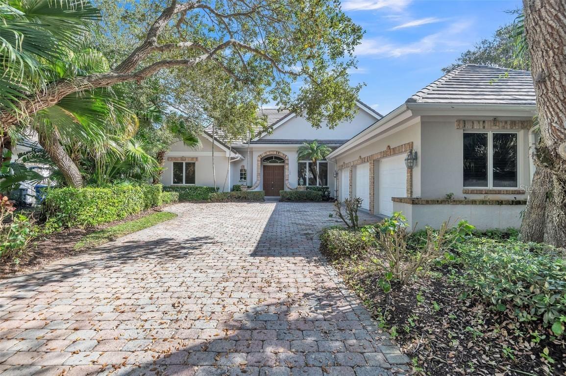 140 N White Jewel Ct., Vero Beach, FL 32963