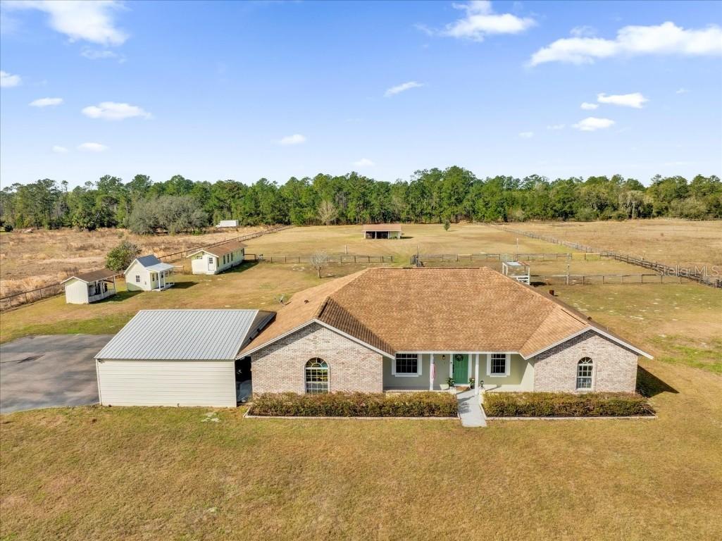 36525 Reserve Dr., Eustis, FL 32736