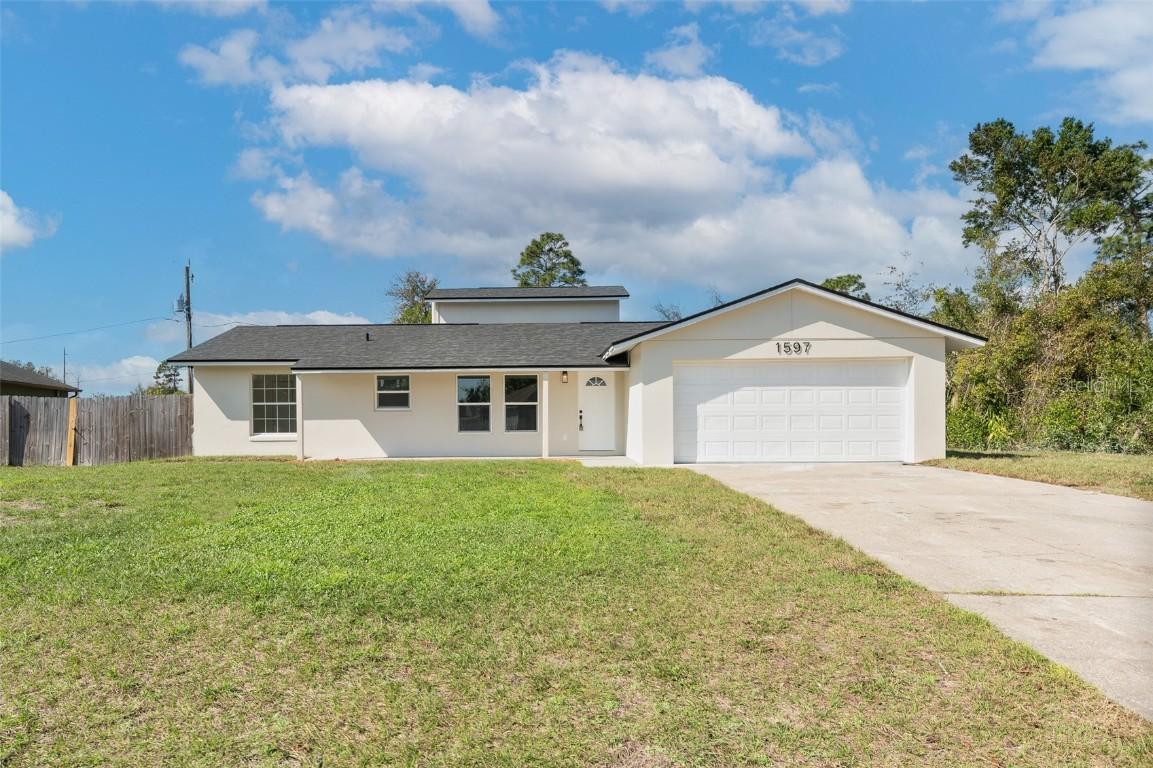 1597 Lansfield Ave., Deltona, FL 32738